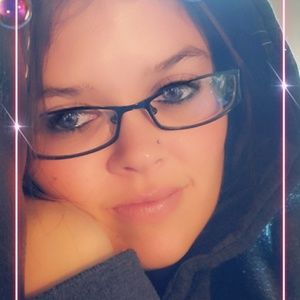 Meet your Posher, Michele